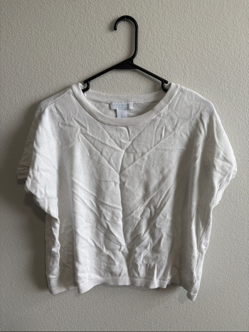 Martha Stewart White Ribbed Crew Knit Top